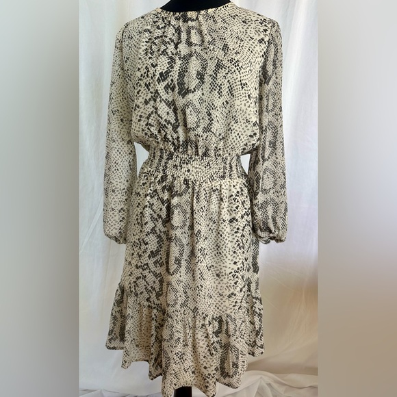 J CREW Animal-print smocked-waist dress with sheer sleeves - Medium - Picture 2 of 10